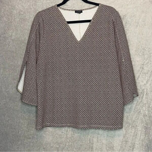 ANN Taylor L Large Top Shirt Brown Geometric 3/4 Sleeve V Neck Stretch P16